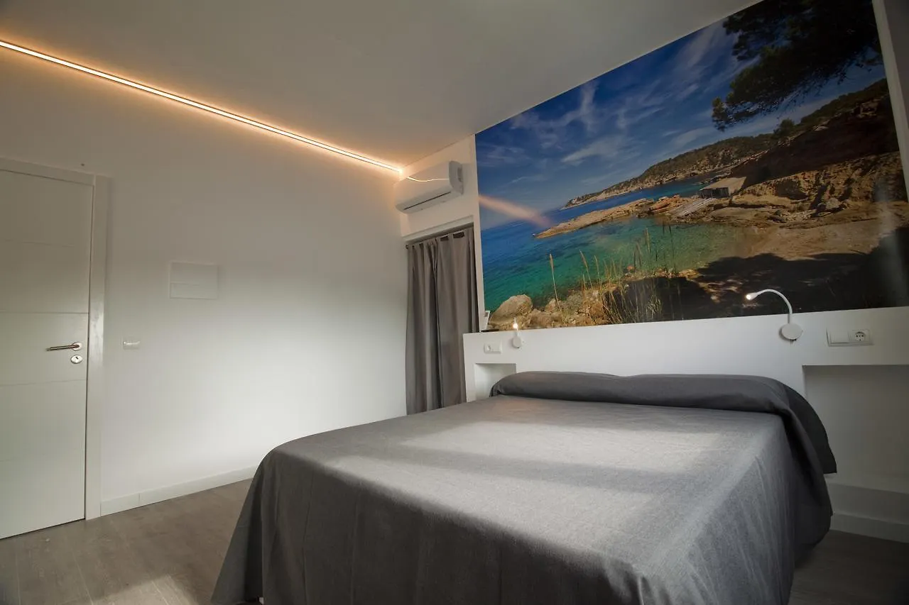 Hostal Sa Vinya Suites 30-35M2 포르티나특스 게스트하우스