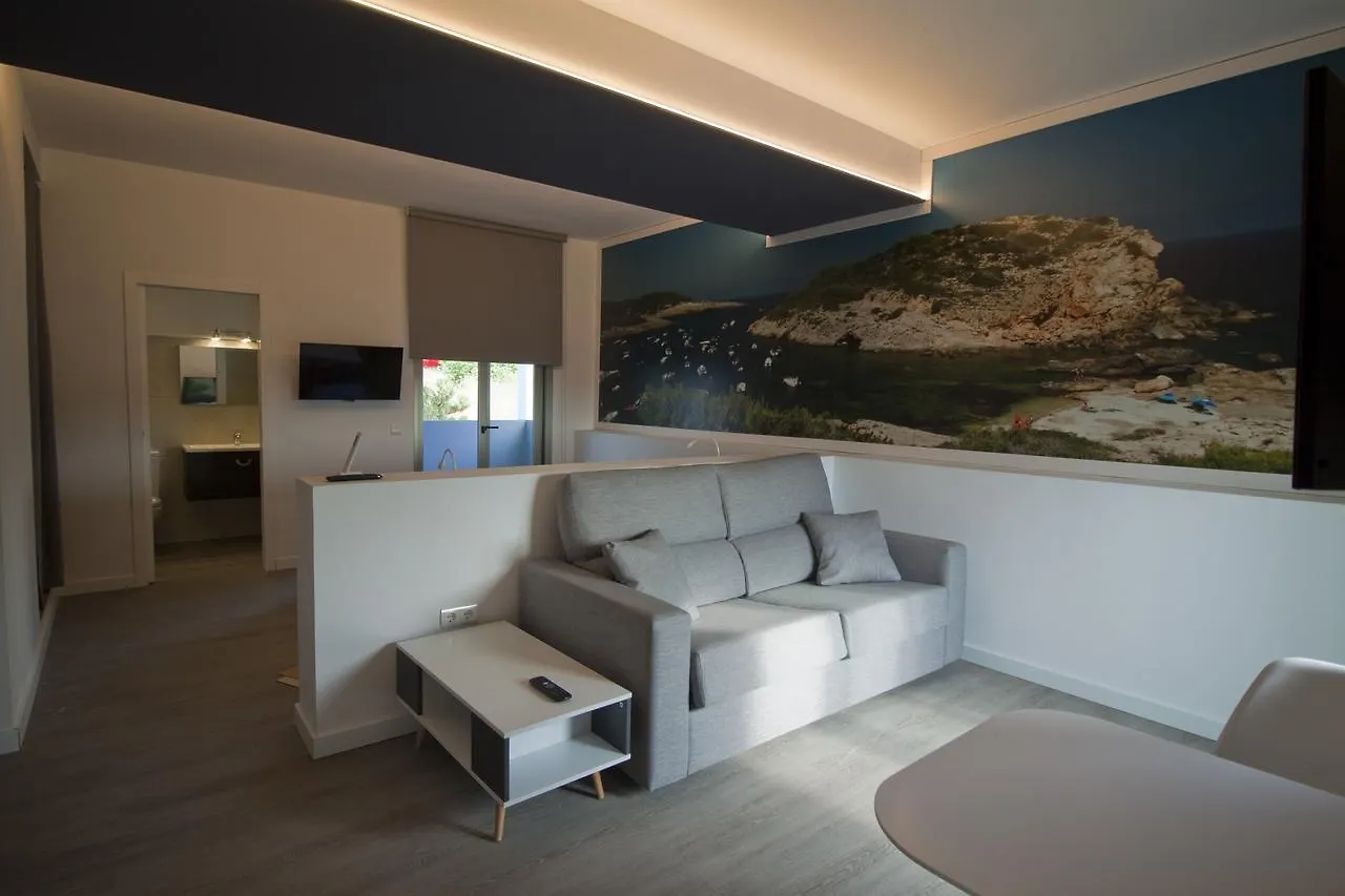 Hostal Sa Vinya Suites 30-35M2 Portinatx